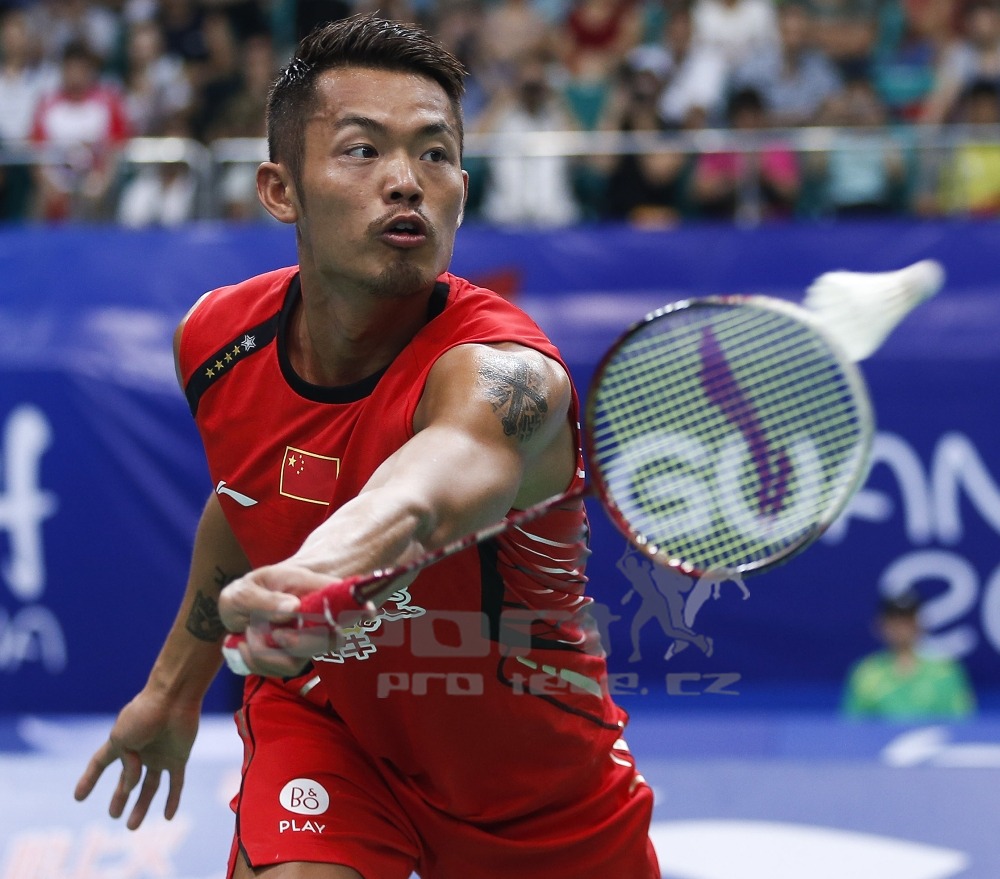 Badmintonová raketa LI-NING Woods N90-II Sport pro tebe